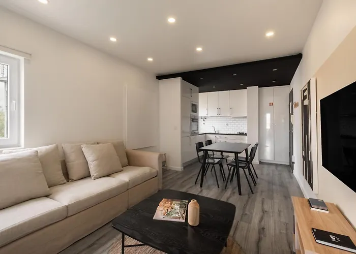 Breeze Apartment By Olala Homes